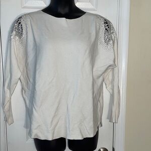 Elegant White Women's Sweater with Lace Detailing XL